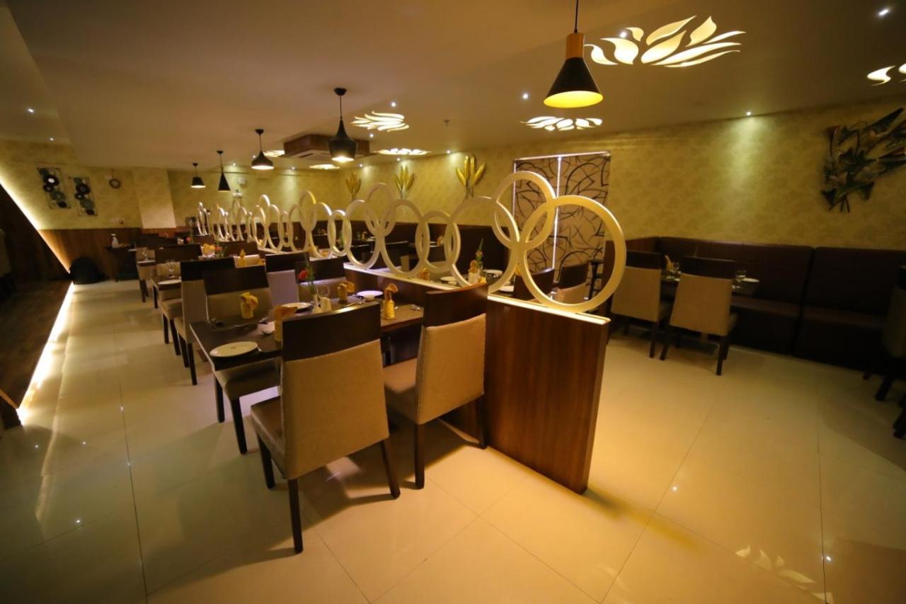 Olive Tree Hotel Vijayawāda Buitenkant foto