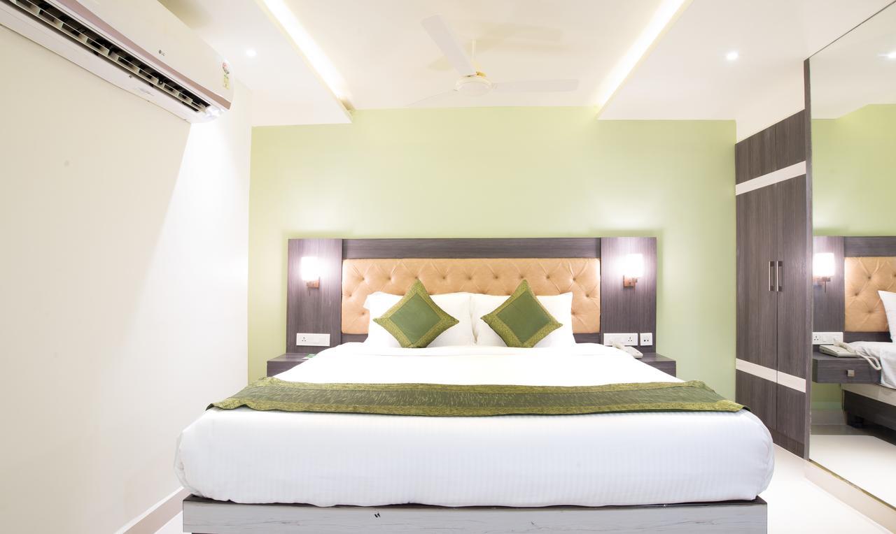 Olive Tree Hotel Vijayawāda Buitenkant foto